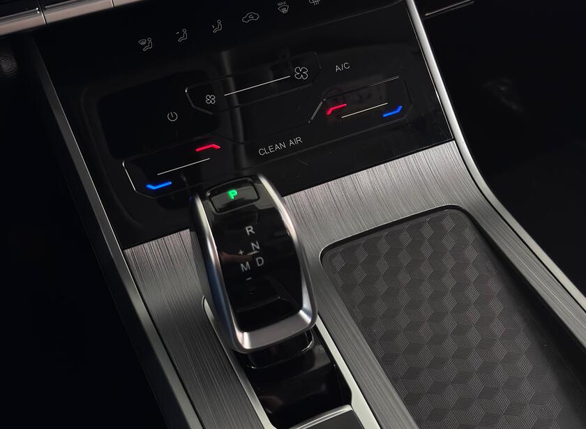 Whatsapp image 2025 12 11 at 14.56.42 %282%29