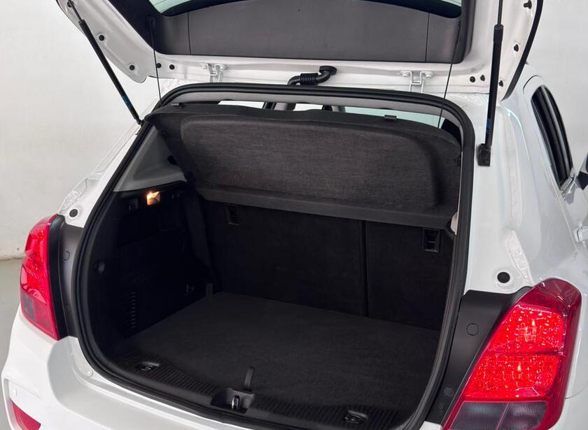 Whatsapp image 2026 03 04 at 10.17.01 %283%29